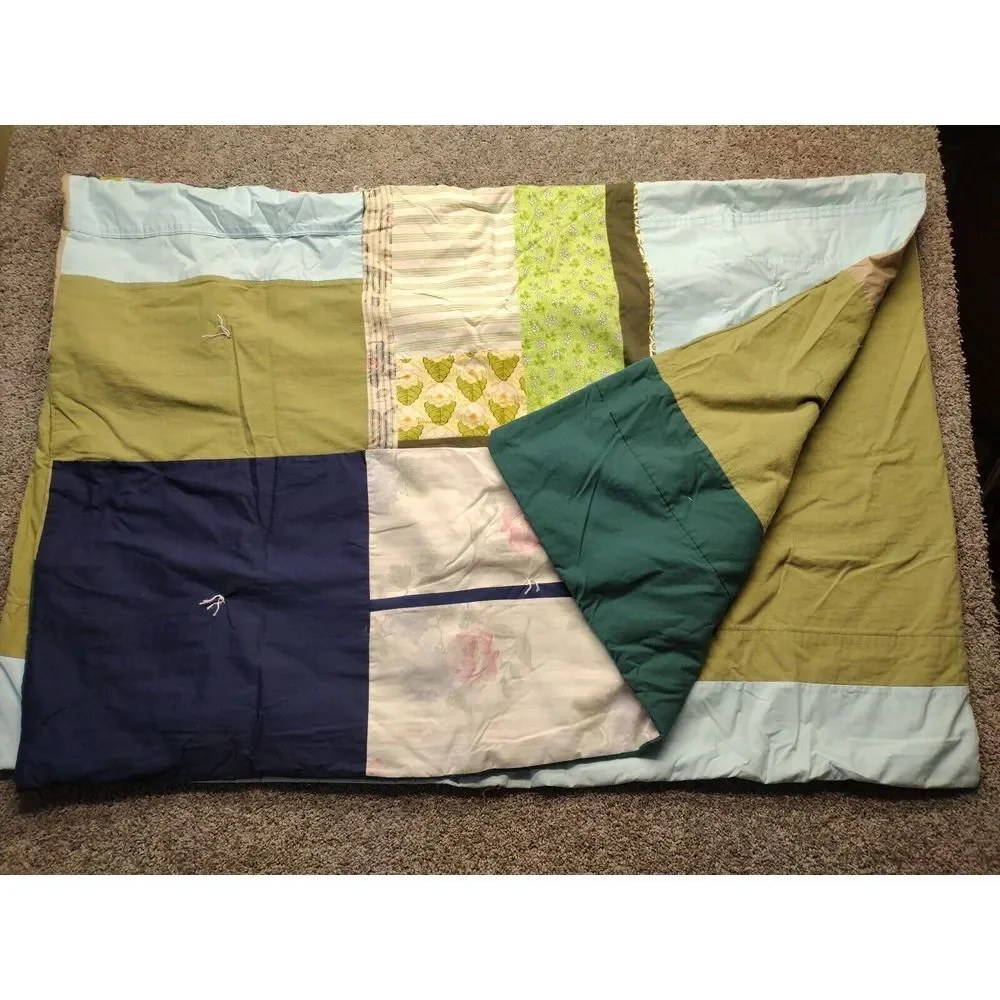 VTG Homemade Pull Square Granny Quilt W/Vibrant Accent Colors Cottage Core 53x70